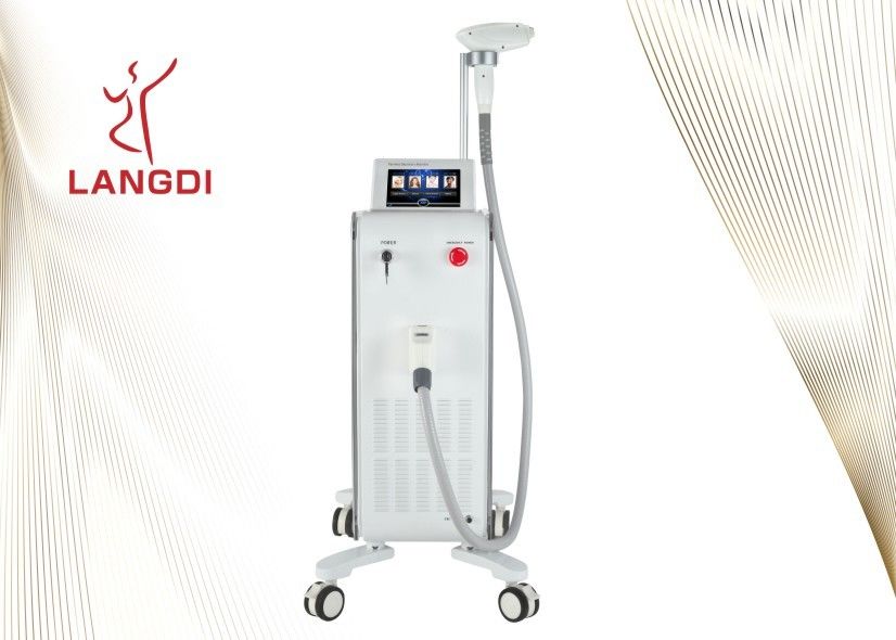 120 J/cm2 Ipl Rf हेयर रिमूवल डिवाइस फुल बॉडी ई लाइट ब्यूटी मशीन